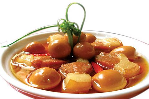 Hướng dẫn cách kho thịt kho tàu thơm ngon tại nhà