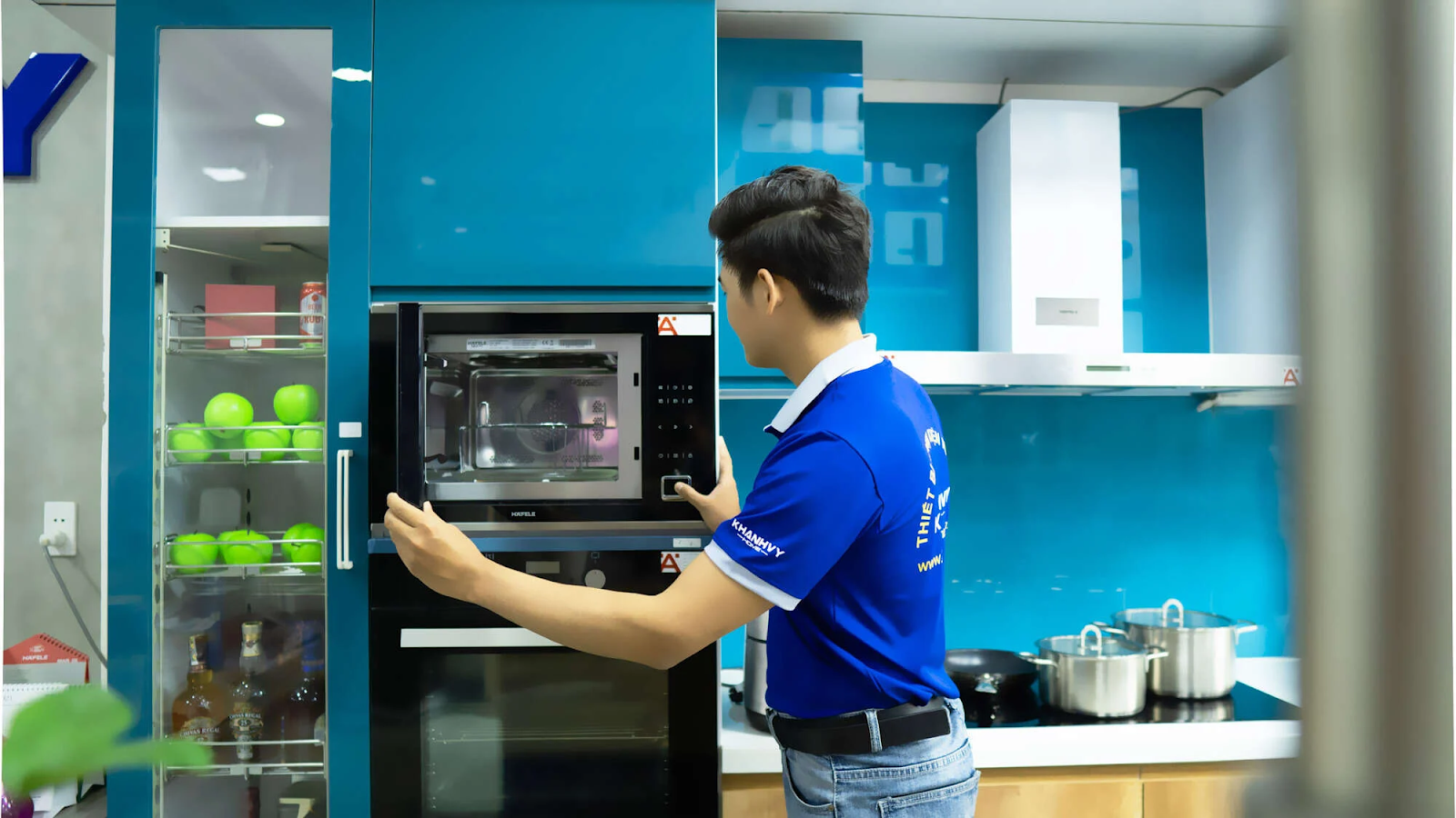 Khánh Vy Home - Lò vi sóng tiện ích cho bữa ăn nhanh