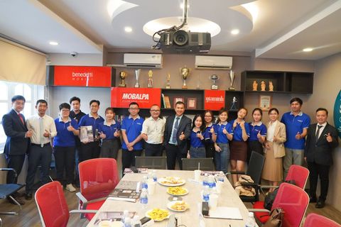 Nhân viên Khánh Vy Home nâng cao kỹ năng với chương trình đào tạo chuyên sâu tại LIEBHERR