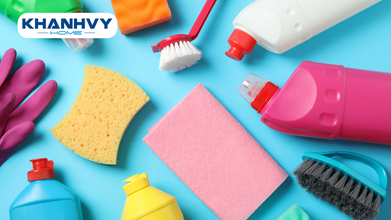 10+ cách tẩy bồn cầu bị ố vàng lâu ngày đơn giản, hiệu quả
