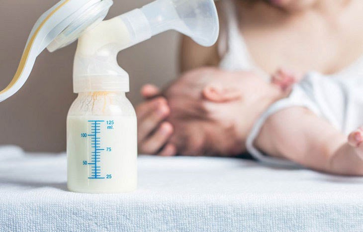 Hướng dẫn bảo quản sữa mẹ khi không có tủ lạnh/tủ đông