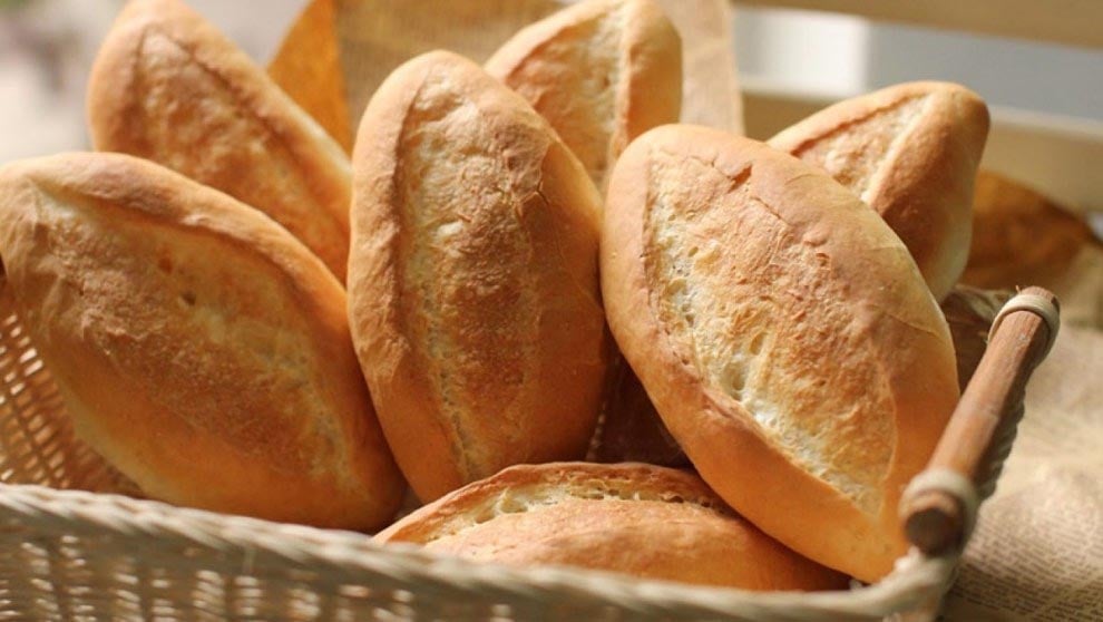 Vì sao cần phải nướng lại bánh mì