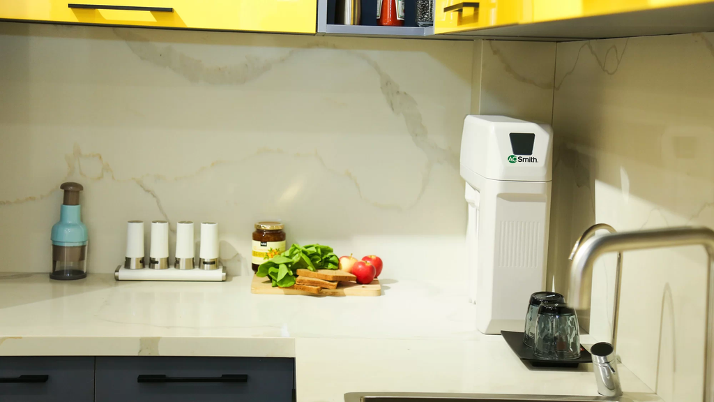 Máy lọc nước AOSmith R400E phù hợp với nguồn nước nhiễm mặn hoặc phèn