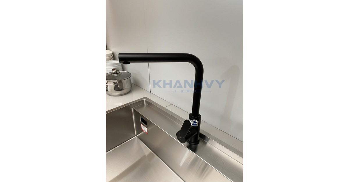 Vòi rửa chén Malloca K525B