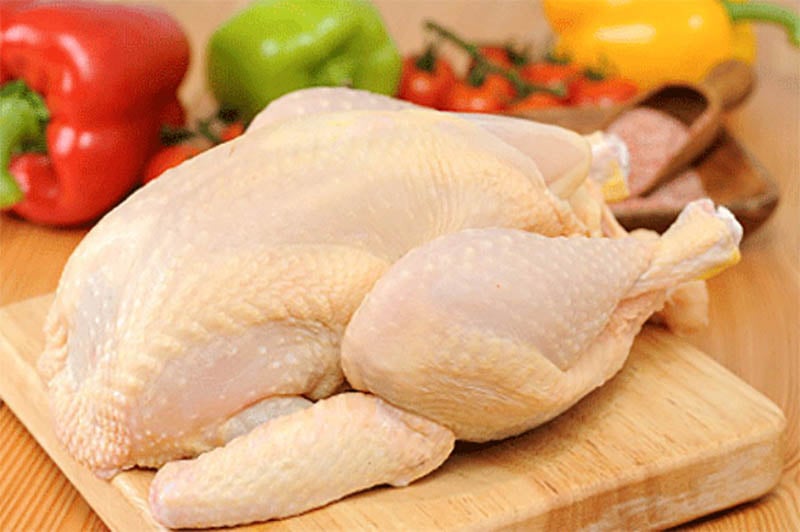 Cách lựa chọn gà trước khi luộc