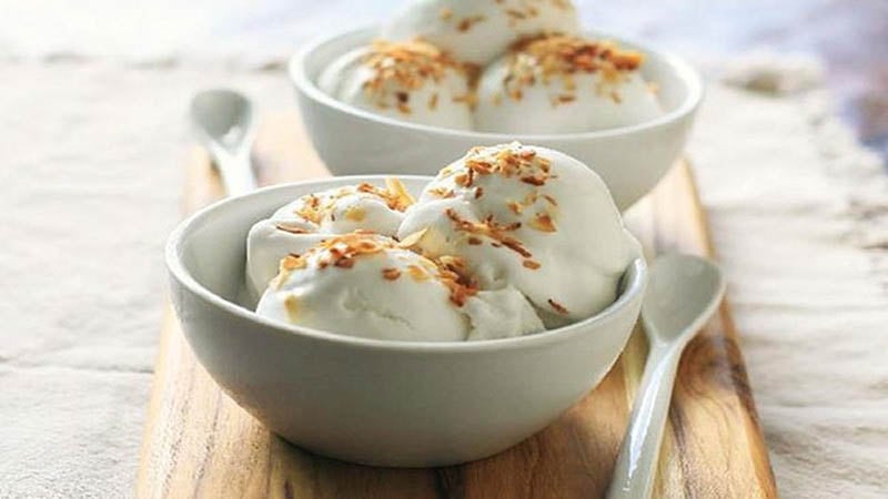 Kem dừa có vị béo ngọt dễ chịu, thanh mát
