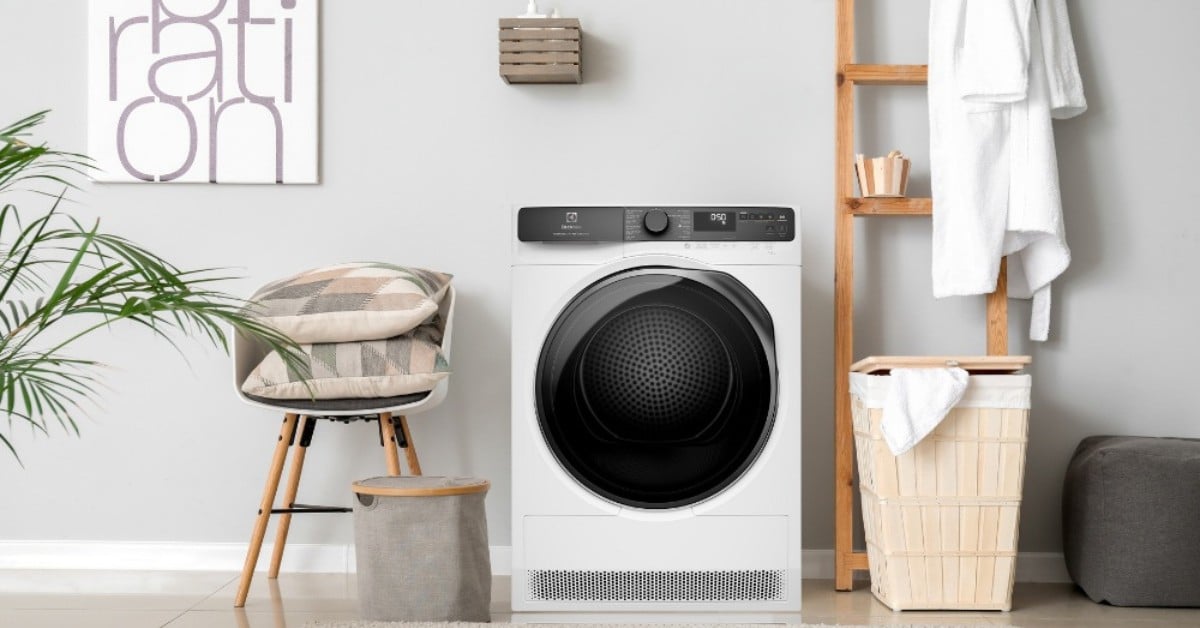 Máy sấy bơm nhiệt 9kg Electrolux EDH903R7WC