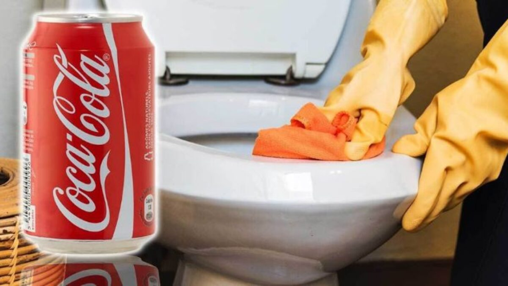 Thông bồn cầu bằng Coca Cola/Pepsi