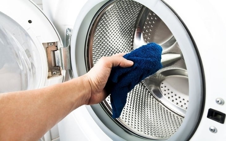 Vệ sinh máy sấy lồng đứng cực đơn giản và tiện lợi