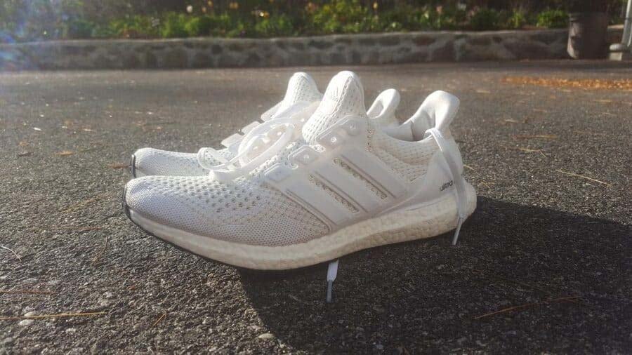 Cách vệ sinh giày Adidas chất liệu vải