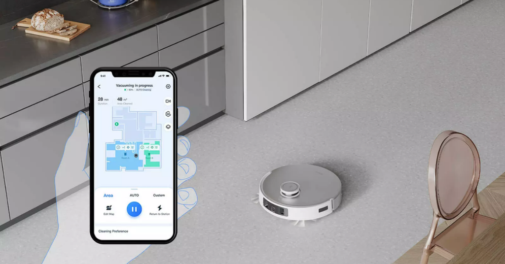 Điều khiển thông minh qua ứng dụng Ecovacs Home và trợ lý giọng nói YIKO
