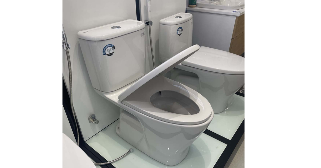 Bàn cầu hai khối TOTO CS838DW11 nắp rửa điện tử WASHLET