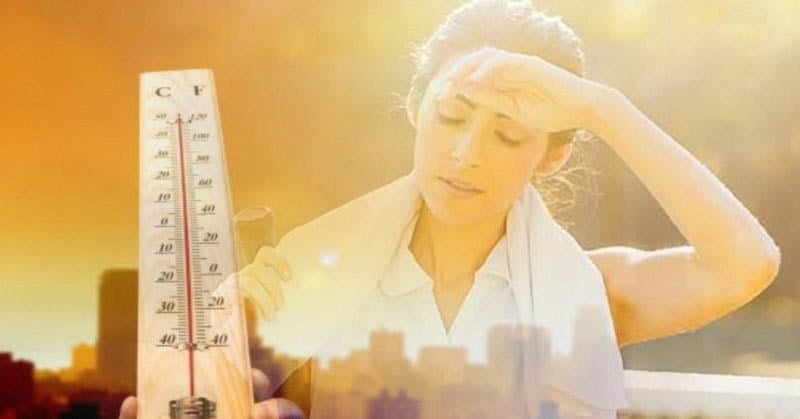 Không nên tắm khi mới từ ngoài trời nắng về vì cơ thể đang nóng mà gặp nước lạnh có thể dẫn đến tình trạng sốc nhiệt
