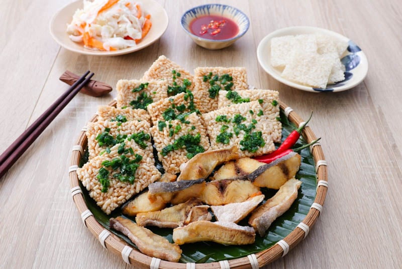 Khô cá dứa một nắng cơm cháy