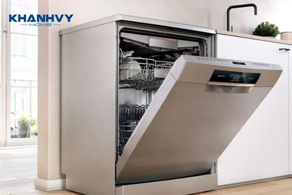Có nên mua máy rửa bát cho gia đình không
