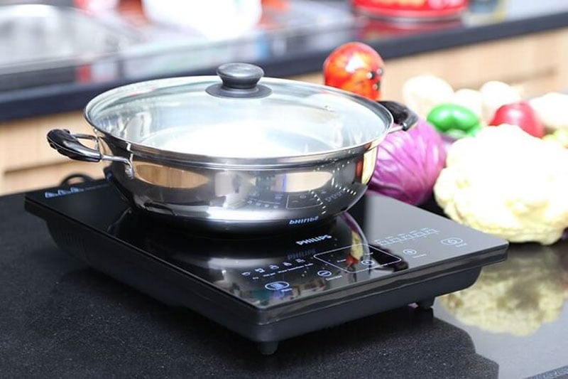 Nồi lẩu cho bếp từ được thiết kế duy nhất 1 đáy, nhờ vậy có thể truyền nhiệt nhanh và đảm bảo tốc độ nấu nhanh đến bất ngờ