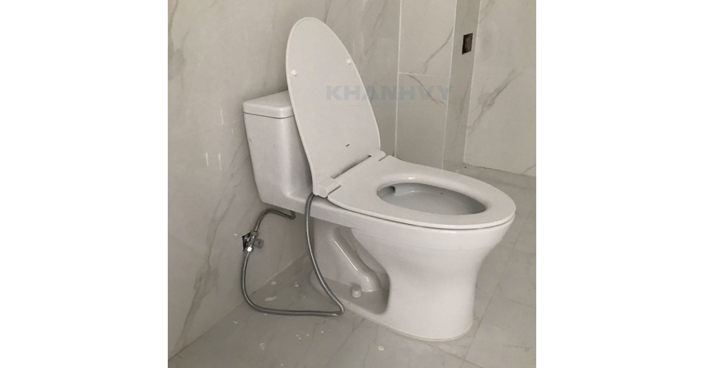 Bàn cầu một khối TOTO MS855DT8 với thiết kế thân và vành kín kết hợp công nghệ men sứ