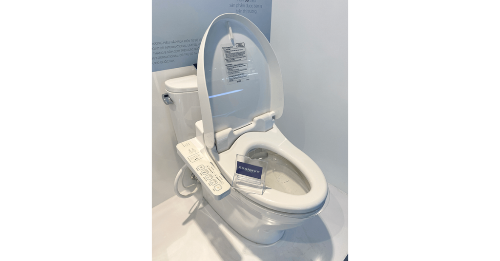 Bàn cầu hai khối TOTO CS767RW7 nắp rửa điện tử WASHLET