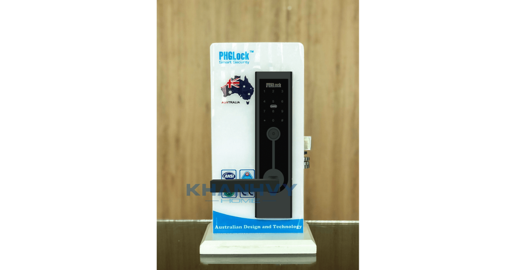 Sản phẩm khóa điện tử PHGLock KR8131B - L App |A sở hữu thiết kế hiện đại với khóa màu đen và mặt khóa cảm ứng sang trọng