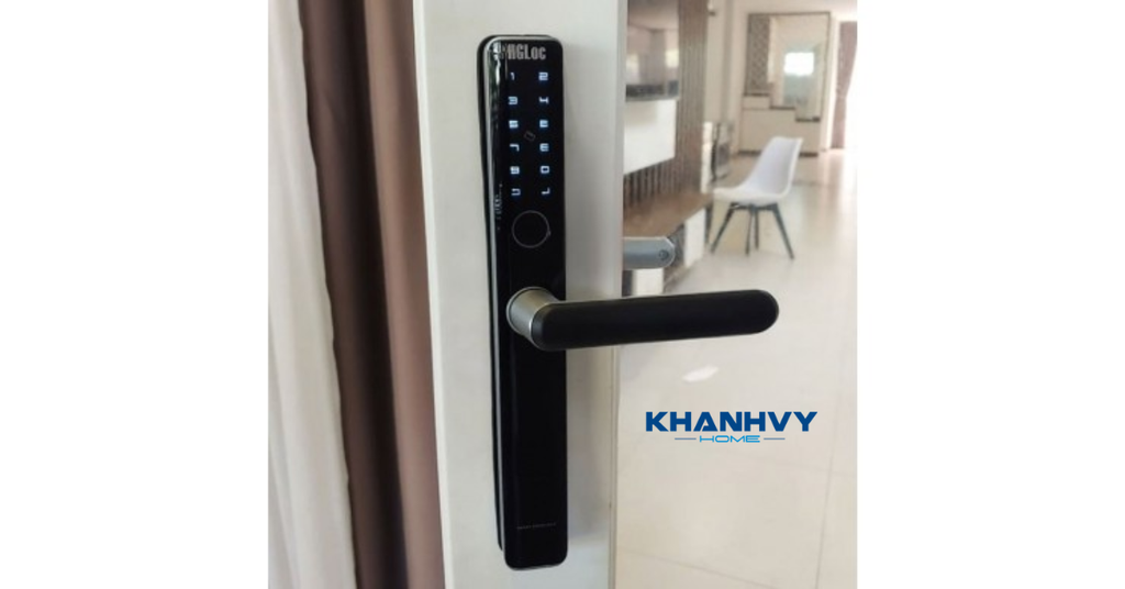 Sản phẩm khóa vân tay PHGlock FP5501B với thiết kế hiện đại, sang trọng