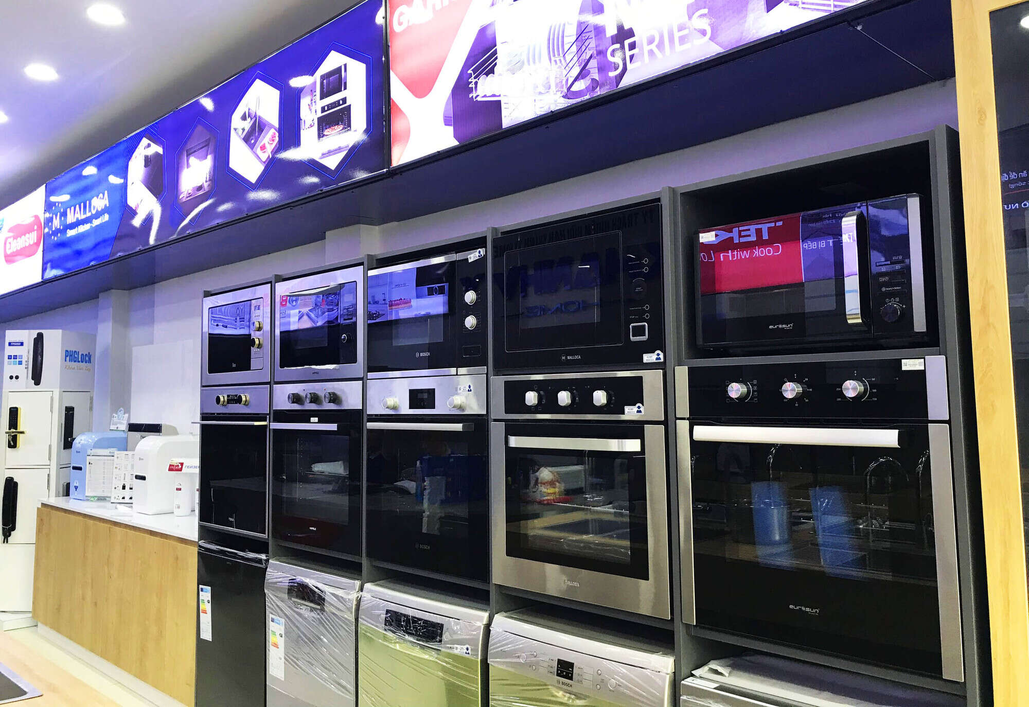 Showroom Khánh Vy Home Quận 9