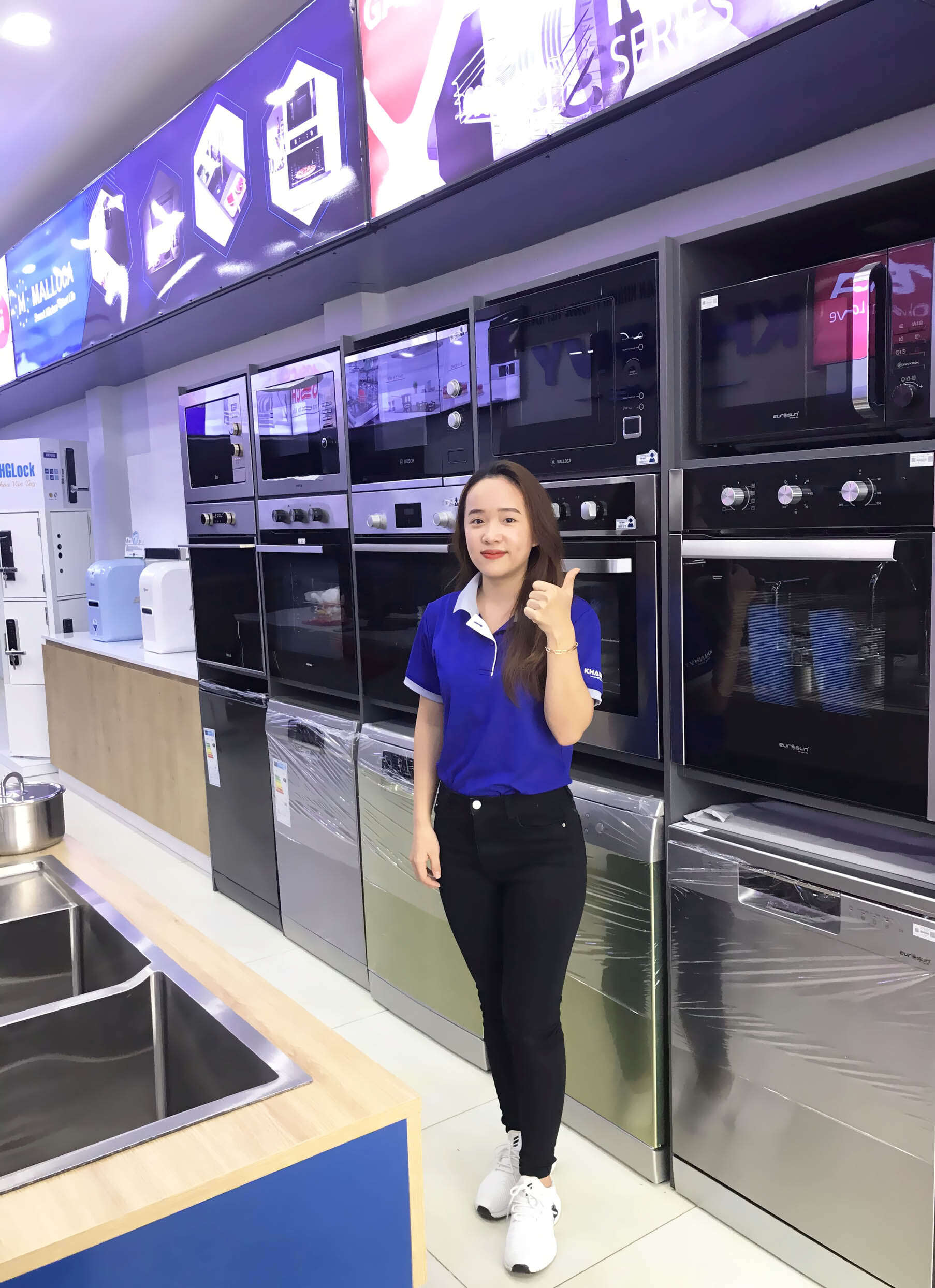 Showroom Khánh Vy Home Quận 9