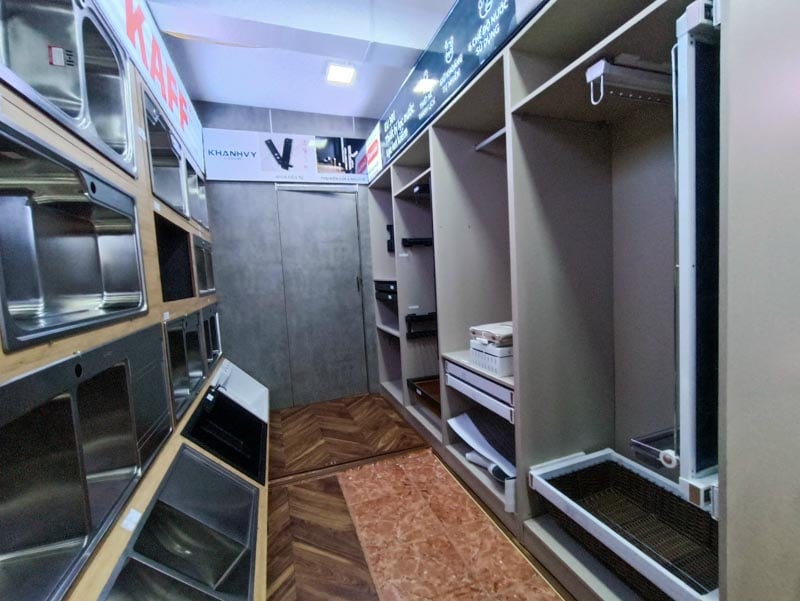 Khánh Vy Home - Chuyên cung cấp các thiết bị nhà bếp cao cấp, cùng trải nghiệm các sản phẩm tại 64 Bạch Đằng, phường 24, Quận Bình Thạnh.