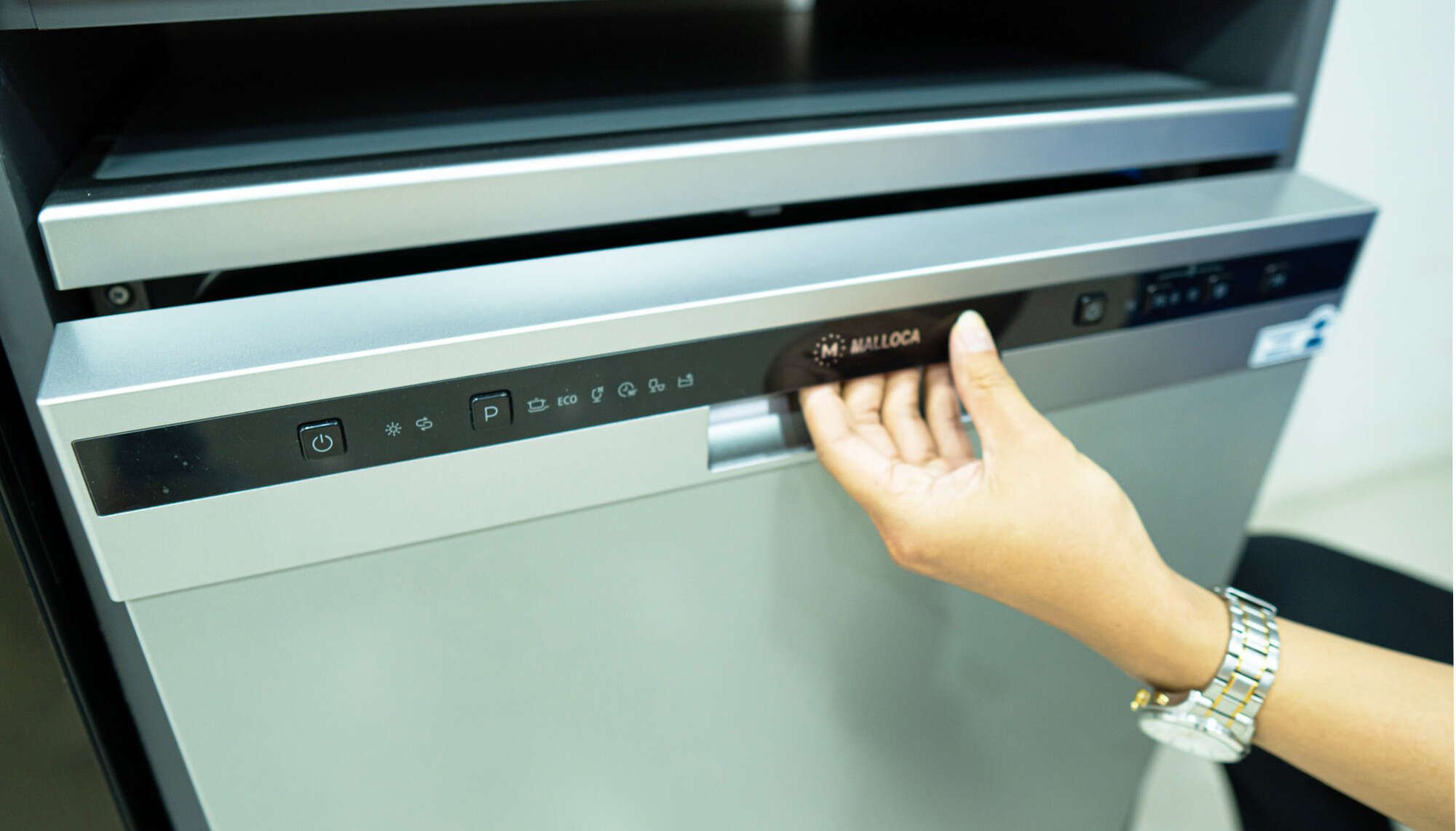 Showroom Khánh Vy Home Lý Thường Kiệt máy rửa chén