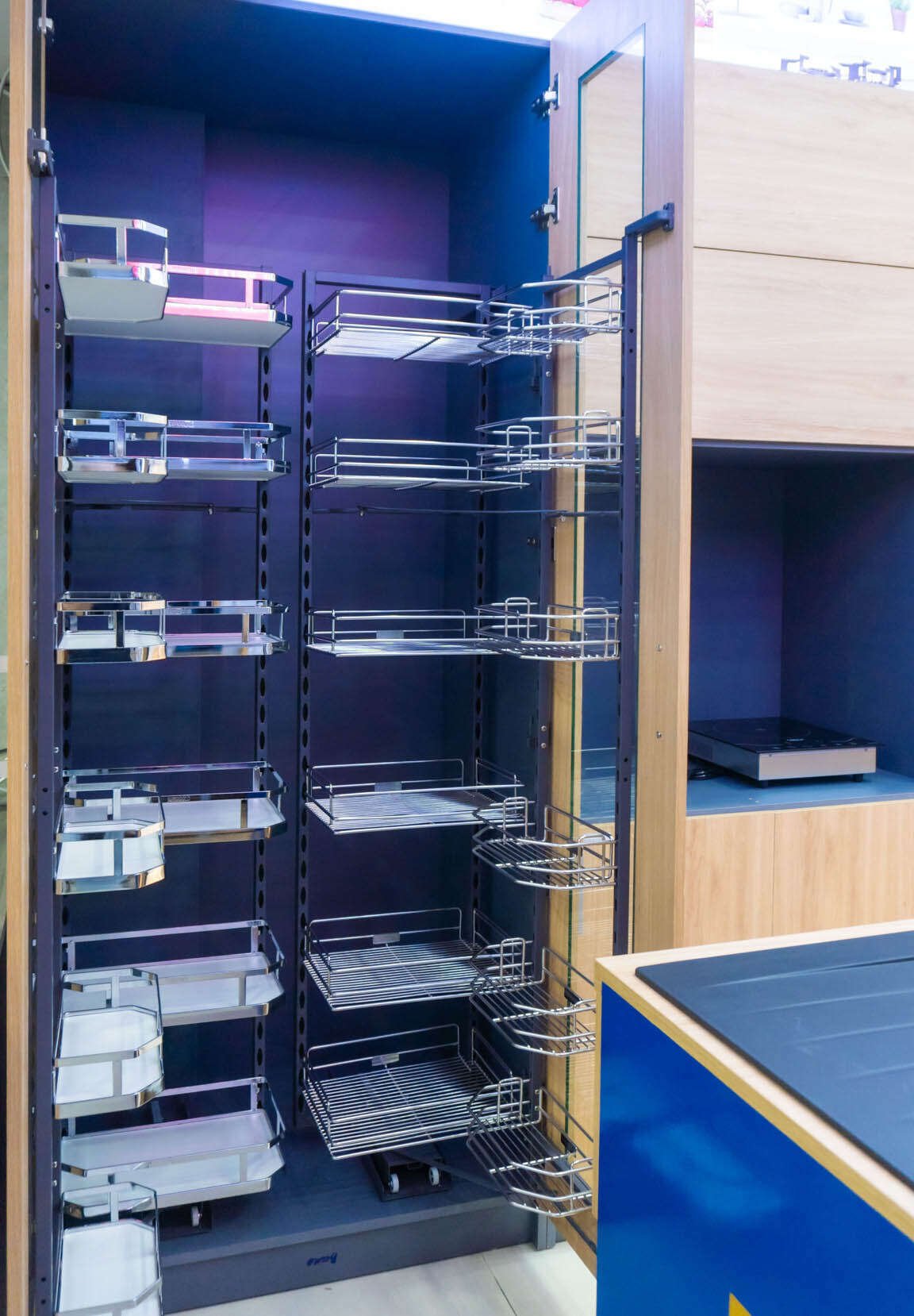 Showroom Khánh Vy Home Lý Thường Kiệt Phụ kiện tủ bếp