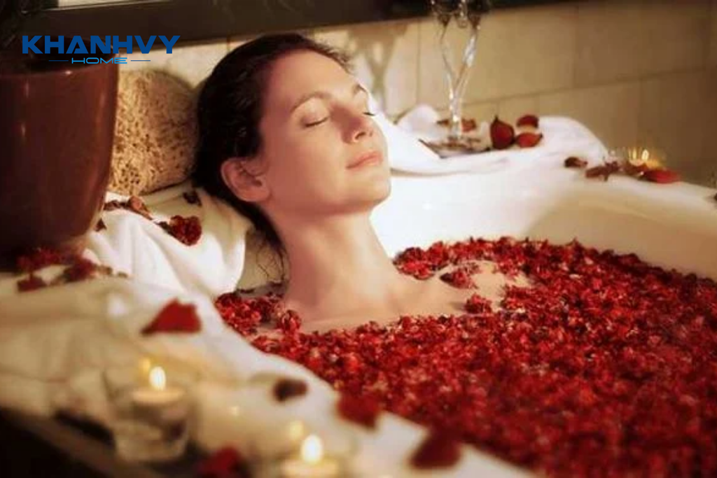 Tắm bồn hỗ trợ làm đẹp, thải độc tố