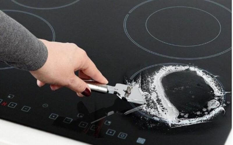 Cách vệ sinh bếp điện từ sạch bóng như mới