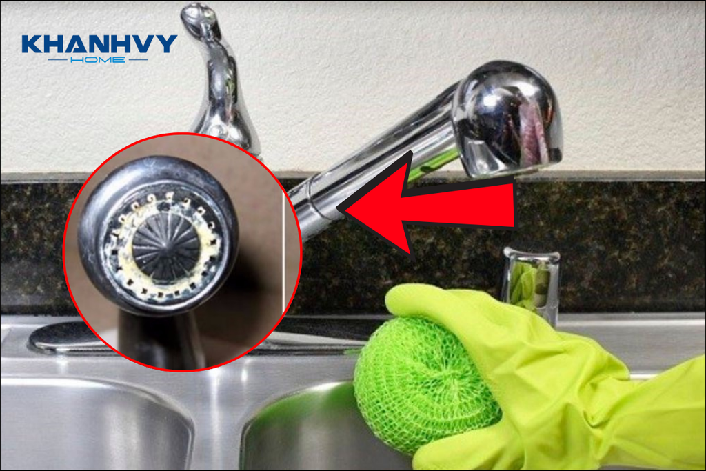 Cặn bẩn, vôi hóa bám trong khớp xoay của vòi Lavabo