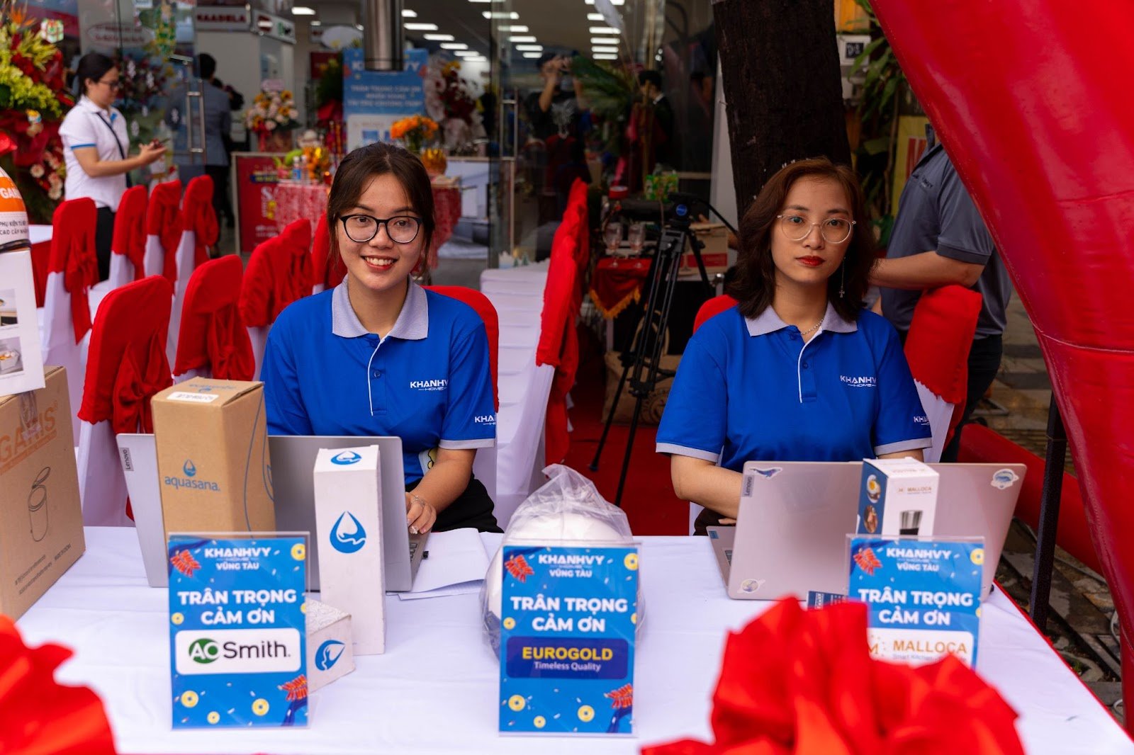 Khánh Vy Home hân hạnh nhận được sự đồng hàng của các nhãn hàng đối tác trong sự kiện khai trương lần này.