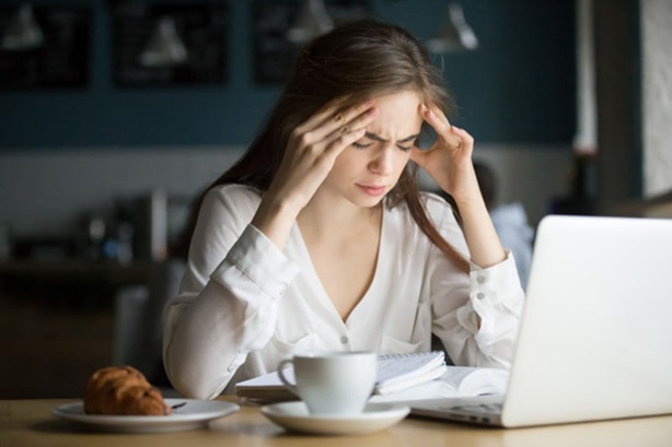Dấu hiệu đột quỵ nhẹ ở người trẻ và cách phòng ngừa như thế nào?