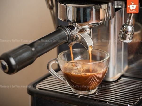 tầm quan trọng của việc vệ sinh máy pha cà phê