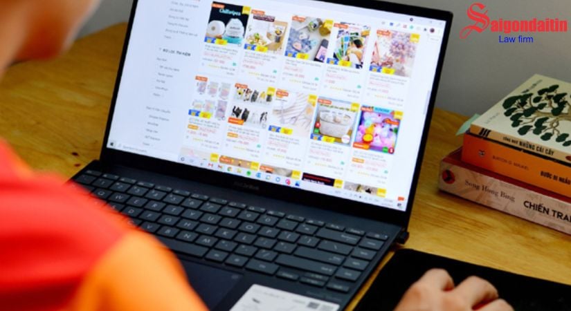 đồ họa miêu tả bán hàng trên sàn thương mại điện tử