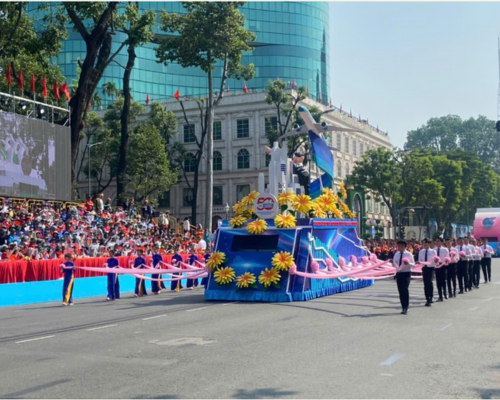 Thanh Trung Phát Cùng Hội Doanh Nhân Trẻ TP.HCM – Tự Hào Sải Bước Trong Lễ Diễu Hành Kỷ Niệm 50 Năm Giải Phóng Miền Nam (30/04/1975-30/04/2025)