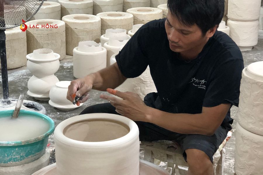 gốm sứ Lạc Hồng