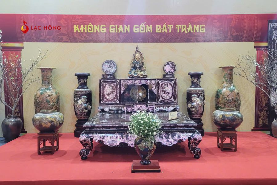 gốm sứ Lạc Hồng