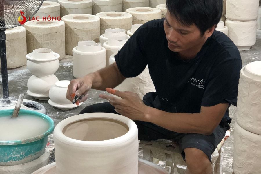 xưởng gốm bát tràng