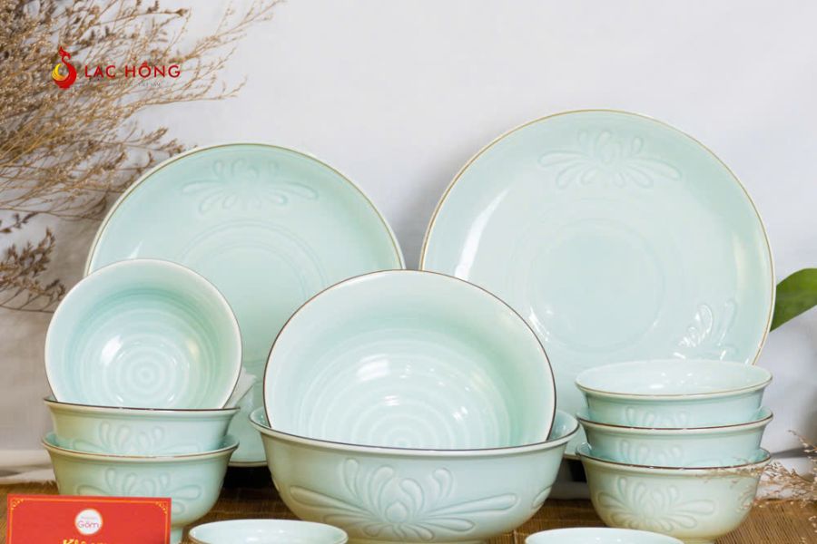 Chén dĩa Lạc Hồng