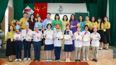 BẤT NGỜ BÙNG NỔ NHÓM 02 TẠI CHUNG KHẢO HỘI THI SƠ ĐỒ TƯ DUY NGÀY 06/12/2024