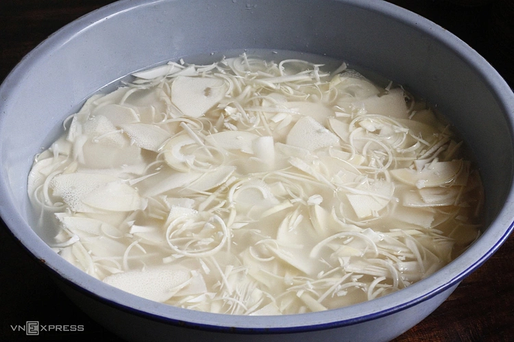Foods containing borax and bleach - health time bombs