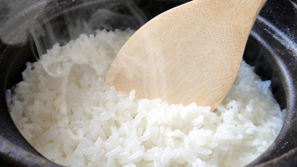 Cách nấu gạo ST25 chuẩn ngon, dẻo, thơm