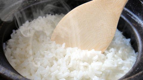 Cách nấu gạo ST25 chuẩn ngon, dẻo, thơm