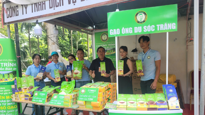 ĐẠI LÝ GẠO ÔNG DU ST25 M.SG ĐANG CÓ MẶT TẠI LỄ HỘI!