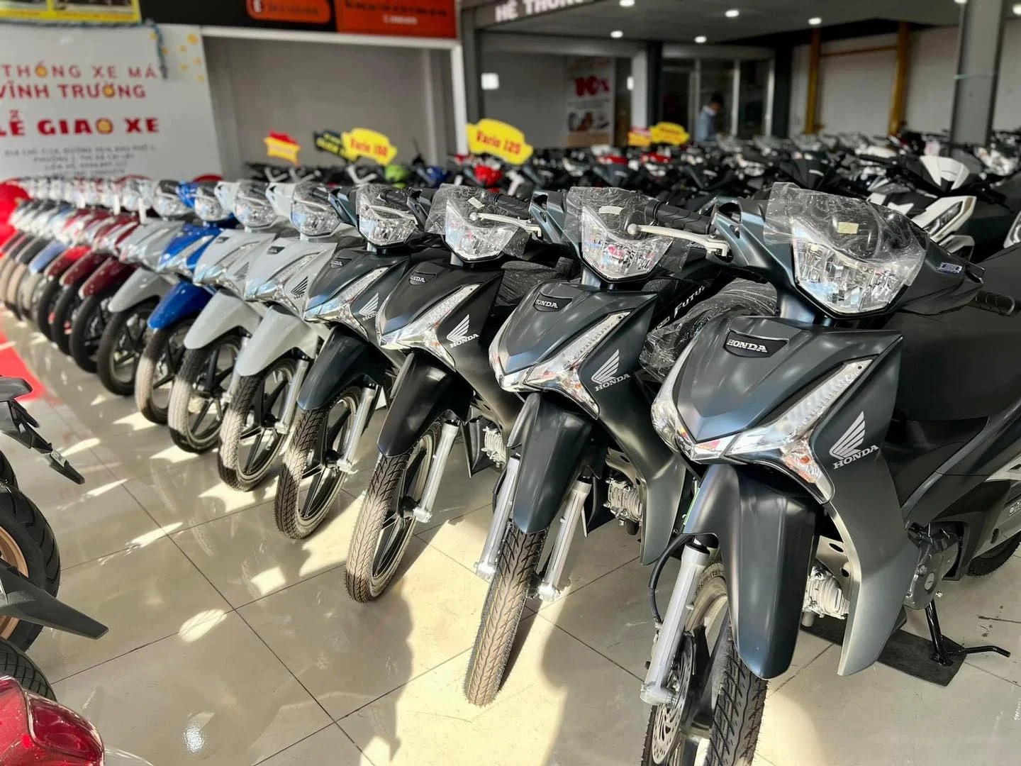 Top 2 Xe Số Tầm Trung đáng Mua Nhất để Chơi Tết Giáp Thìn 2024
