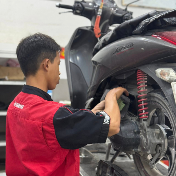 Khi Nào Nên Vệ Sinh Nồi Xe Tay Ga ?