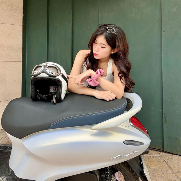 Yamaha Grande 2025 Vẻ Đẹp Sang Trọng Hiện Đại Đến Từng Chi Tiết