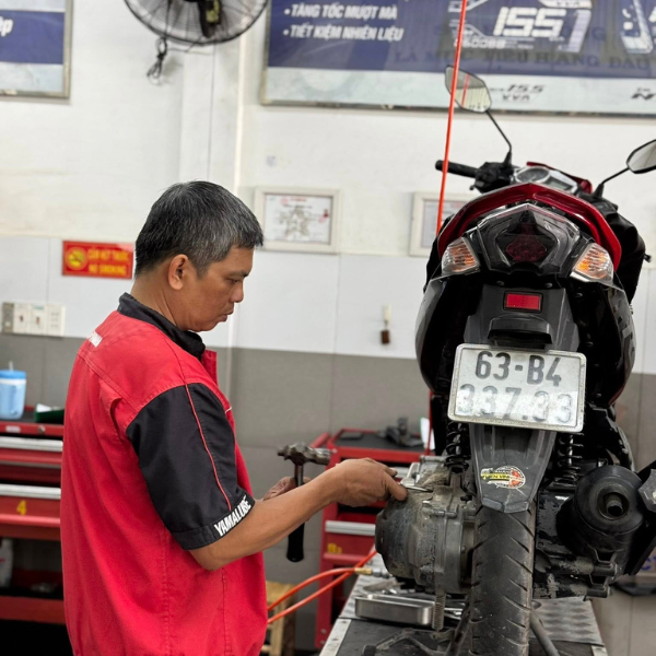 Khi Nào Nên Vệ Sinh Nồi Xe Tay Ga ?